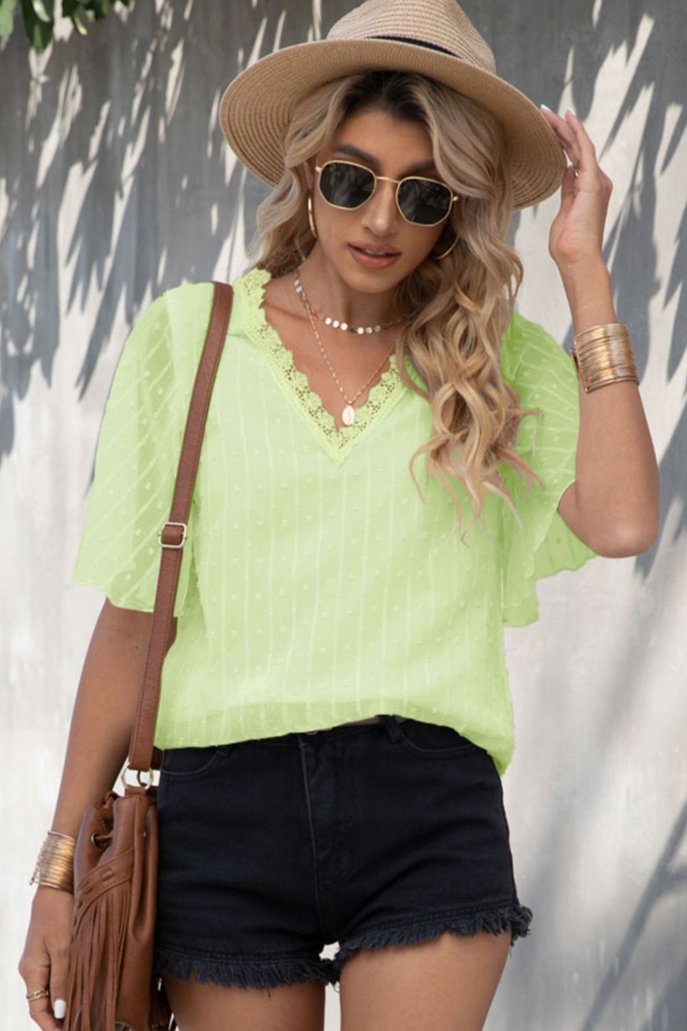 13f5a79d542b4e1189d7cb26502efe89-Max